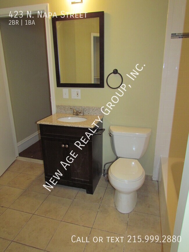 Foto del edificio - Two Bedroom house at 423 N. Napa Street