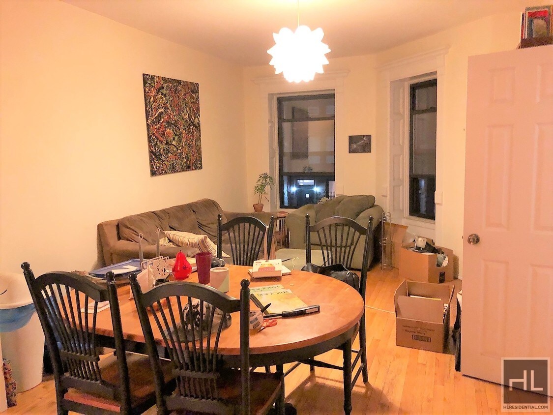 Foto principal - 132 Decatur St