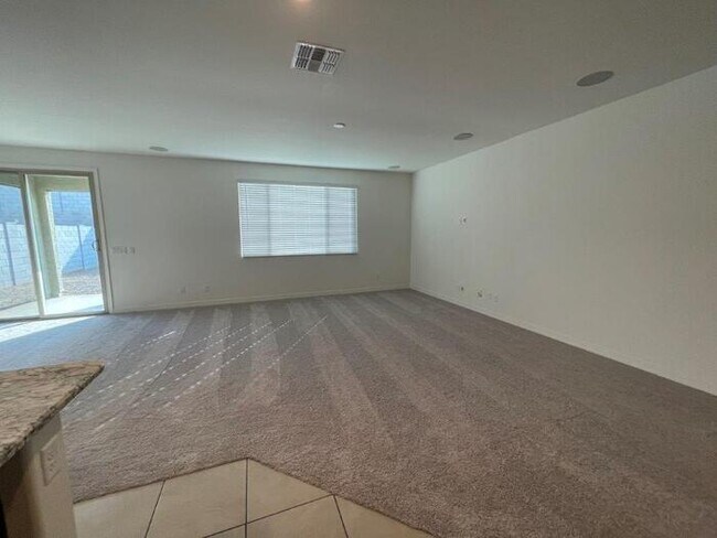 Building Photo - 3031 W Estes Way