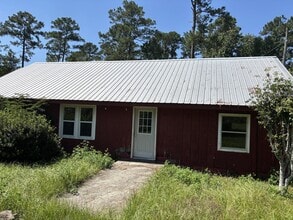 Building Photo - 2451 Glen Julia Rd
