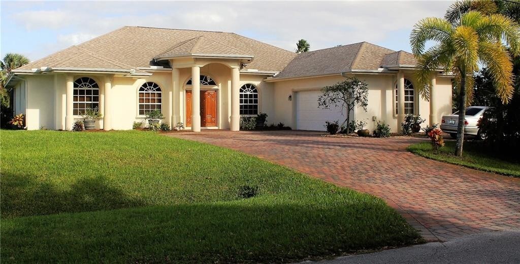 Foto principal - 3151 SE Canby Rd