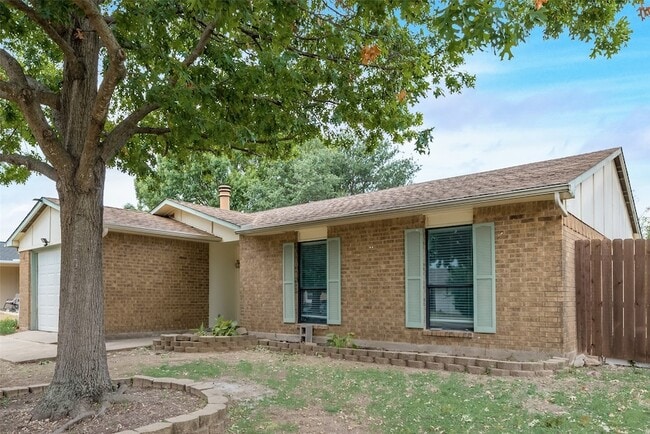 Photo - 713 Sunny Slope Dr House