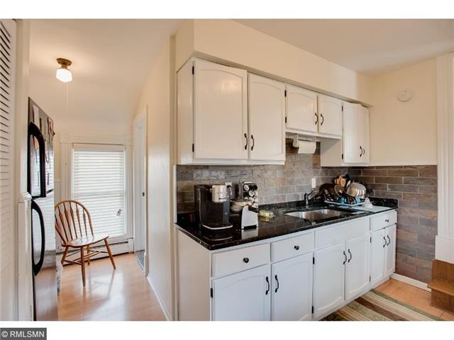 kitchen - 3112 5th Ave S