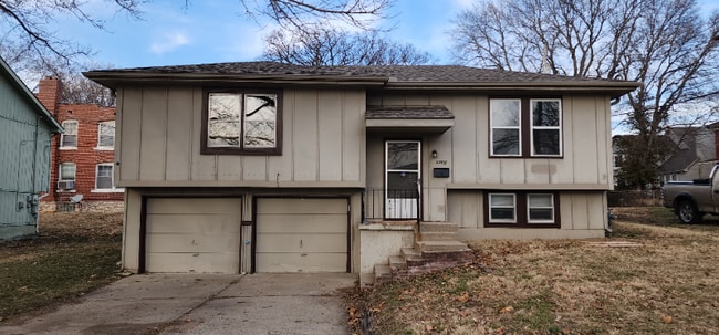 Building Photo - 2308 E 13th St