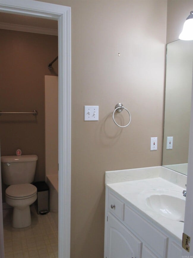 Building Photo - 3875 AR-236