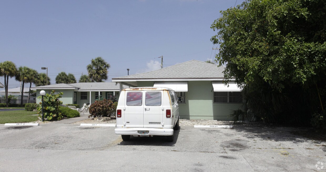 Building Photo - 2629 East Way