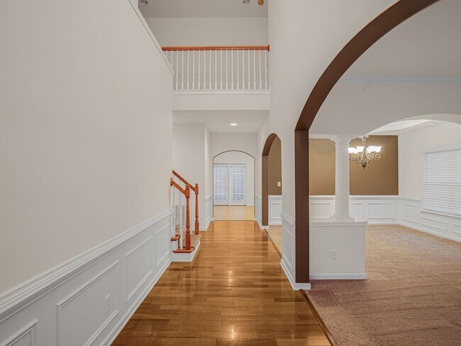 Building Photo - 4 Bedroom Single Family Home in Lithia Spr...
