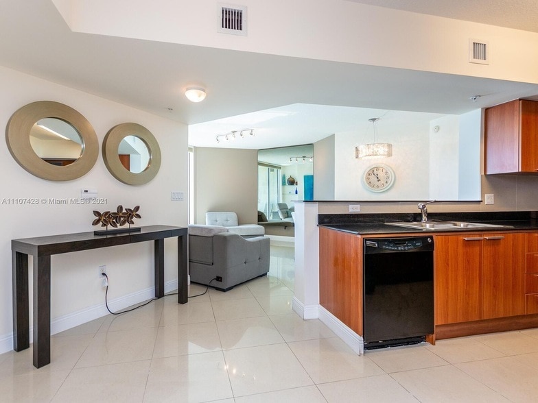 Photo - 16699 Collins Ave Unit 1709