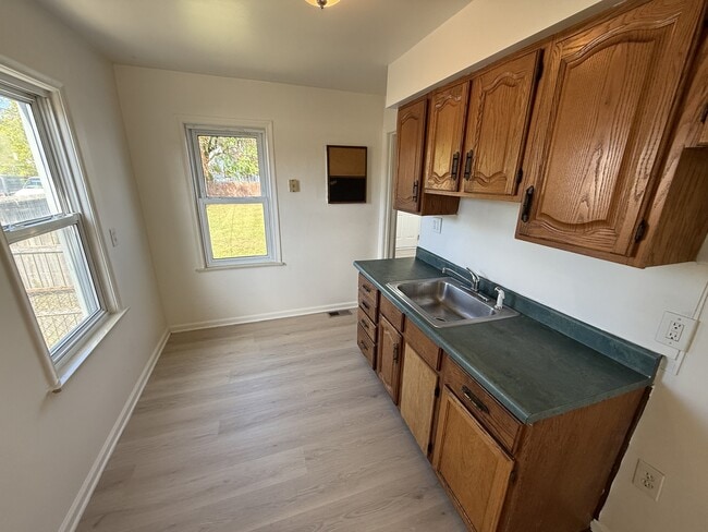 Building Photo - 8035 Chapp Ave