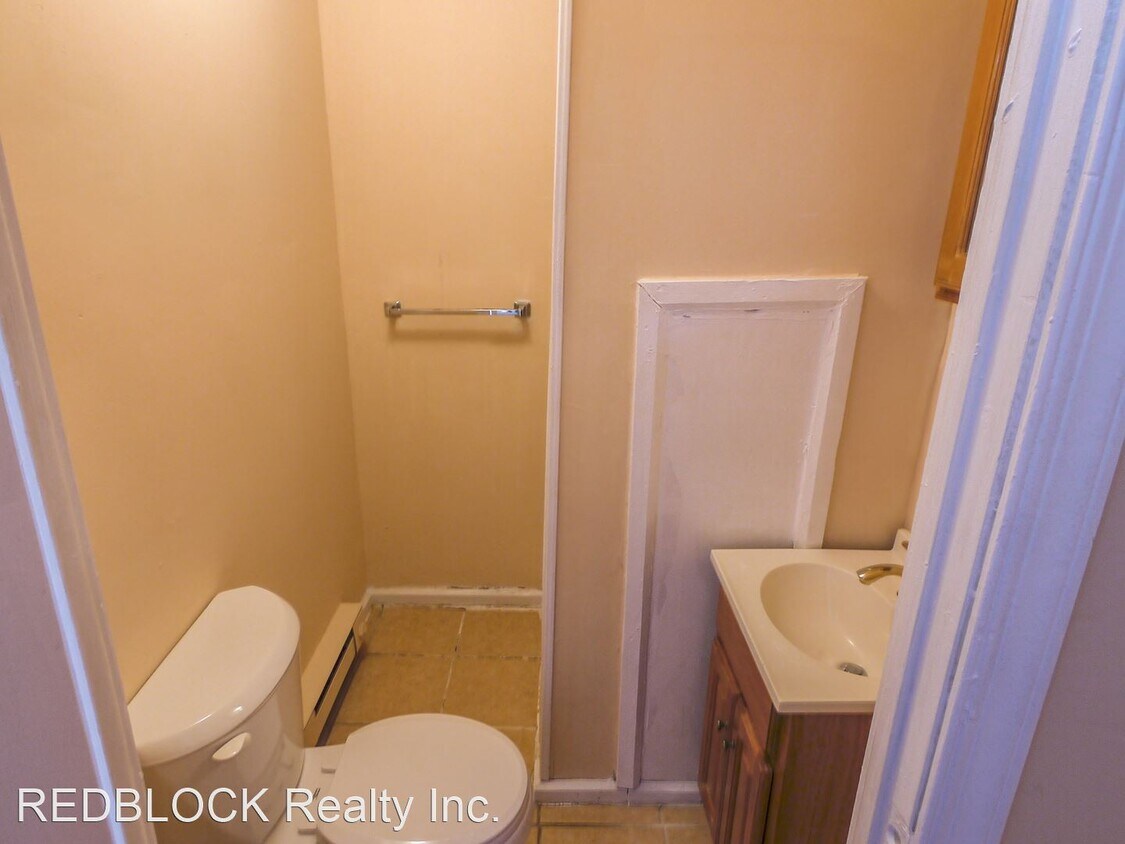 Building Photo - Studio, 1 bath Apartment - 4423 Sansom St