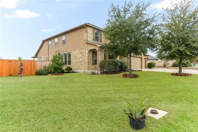Foto del edificio - 19913 Wearyall Hill Ln