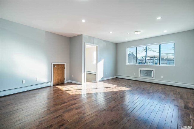 Building Photo - 172-35 Baisley Blvd