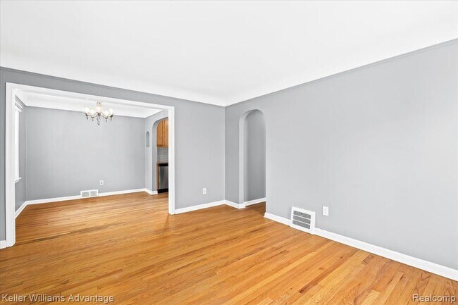 Building Photo - 3434 Campbell St