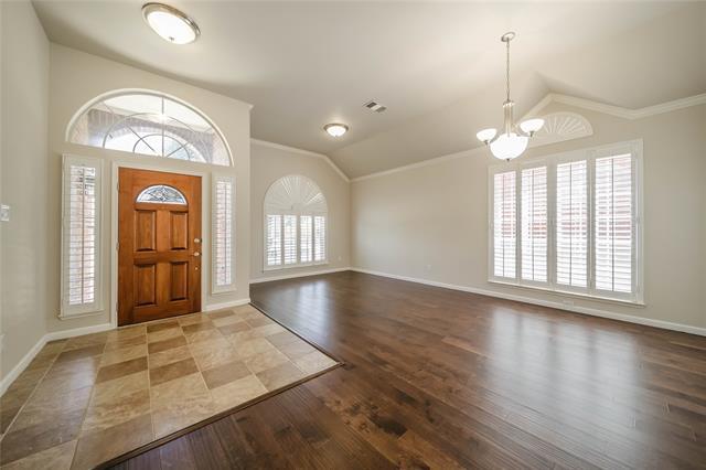 Building Photo - 1537 Bastrop Dr