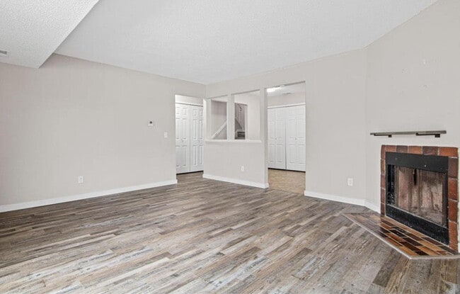 Foto del edificio - 6834 76th Ave N