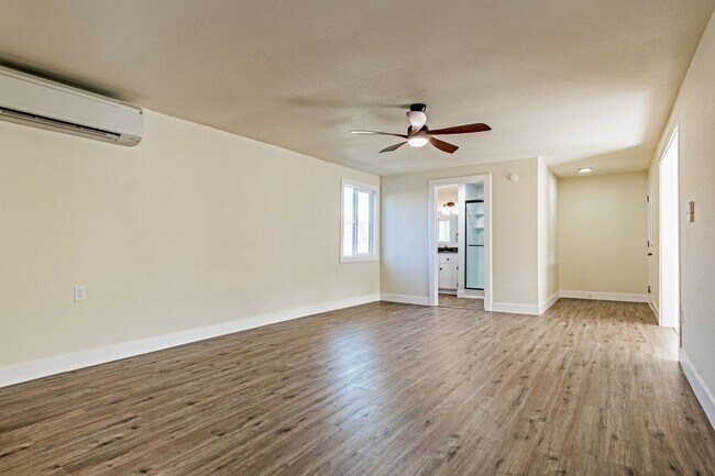Foto del edificio - Fully Remodeled 3 Bedroom Home in Historic Oakland