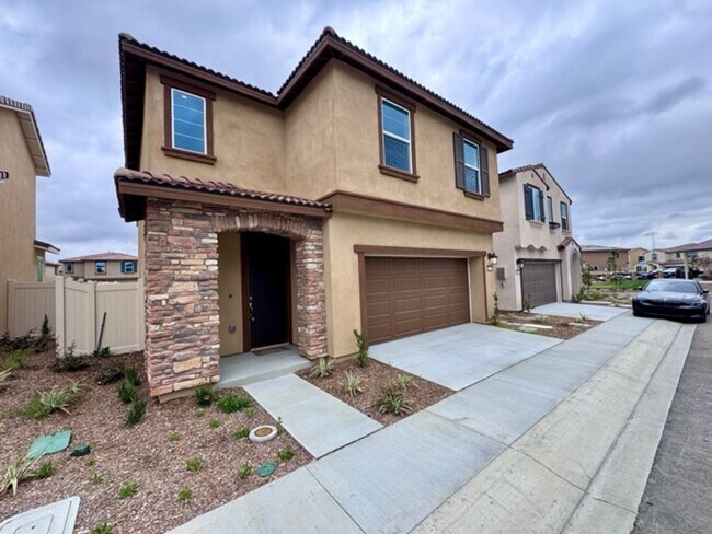 Foto del edificio - Welcome to Your Brand New 3 Bedroom Solar Home in the Gated Willow Springs Community of Murrieta!