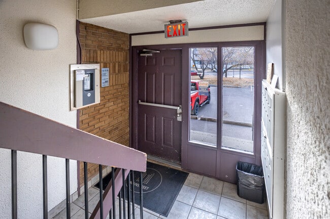 Photo du hall - Hermitage Village Apartments