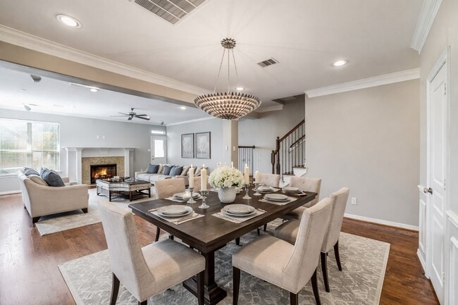 Building Photo - 1303 Dorothy St