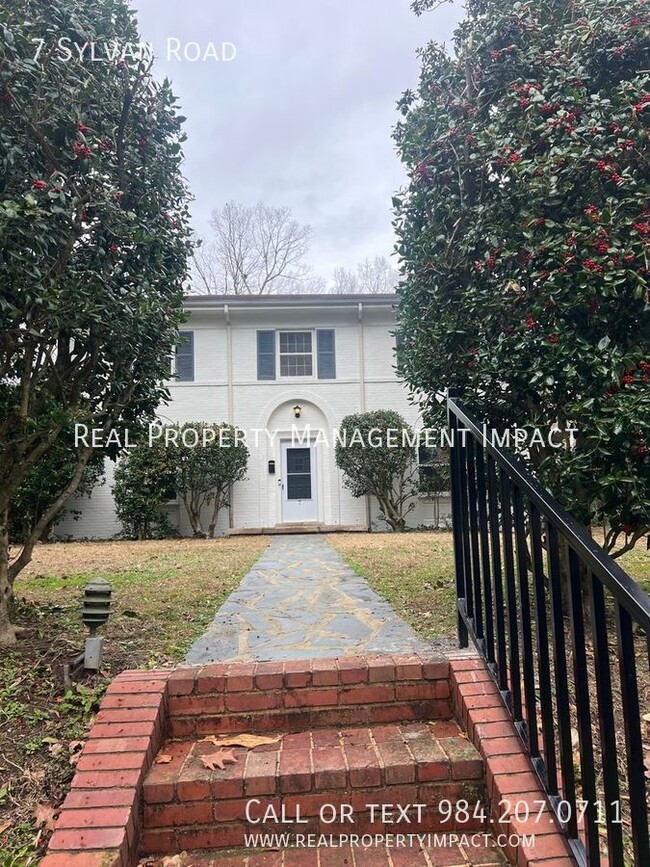 Building Photo - 7 Sylvan Rd