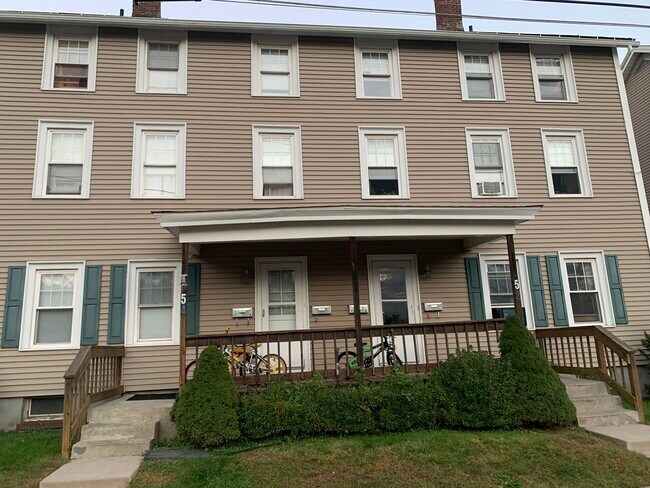 Exterior of building - 54A Tariff St