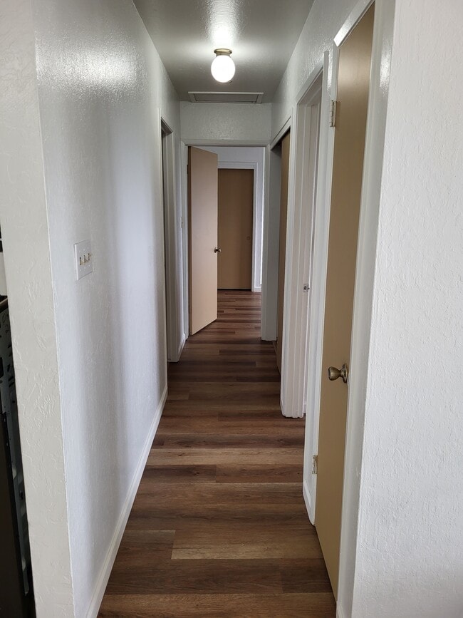 Hallway picture - 21403 Gary Dr