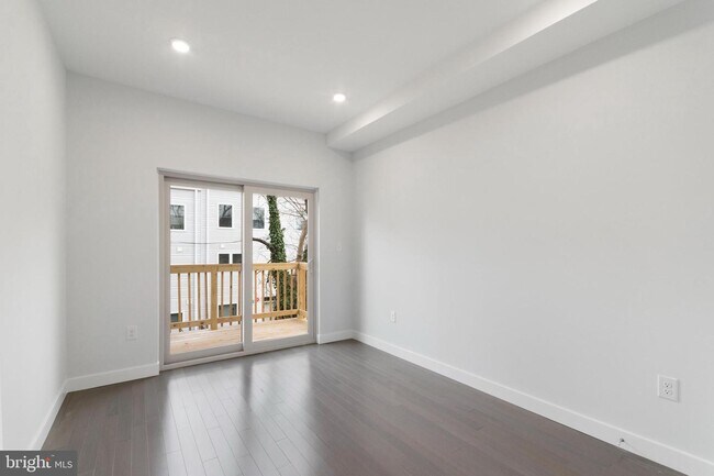 Foto del edificio - 2027 N 8th St