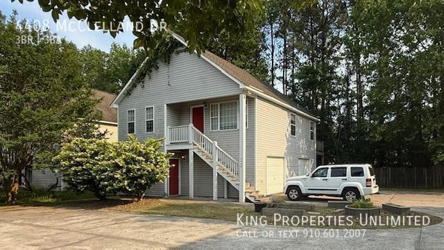 Building Photo - 4408 McClelland Dr