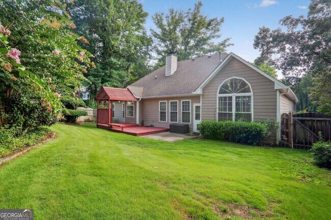 Building Photo - 10825 Pinewalk Forest Cir