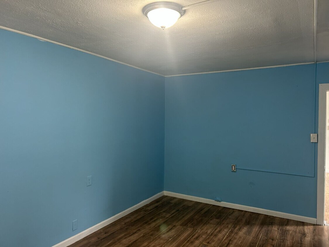 Foto principal - 3149 W 32nd St
