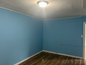 Building Photo - 3149 W 32nd St