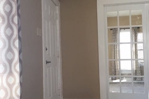 Primary Photo - 2142 Herbert St