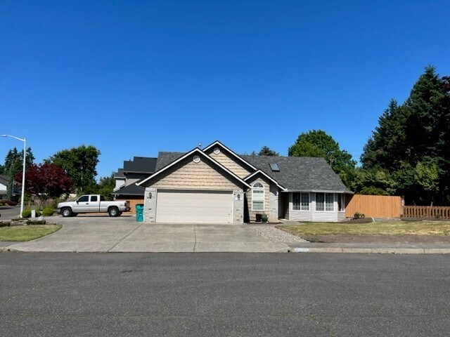 Foto principal - 11808 NW 26th Ave