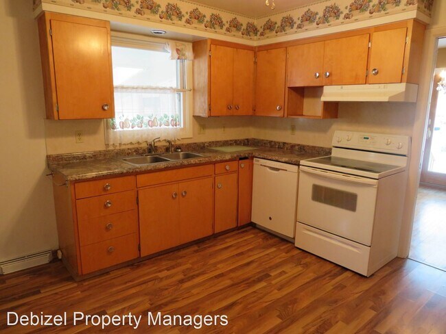 Building Photo - 3 br, 2 bath House - 2222 Wingate Drive