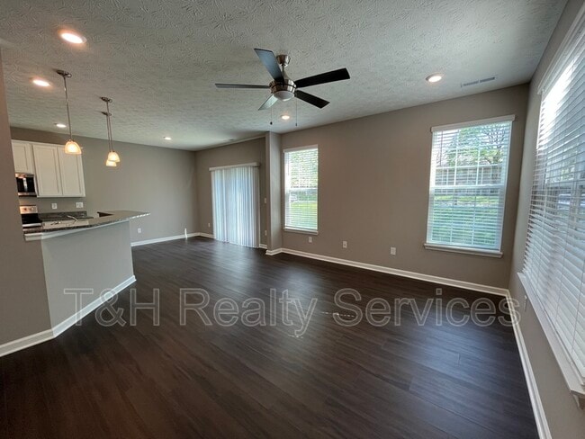 Building Photo - 4215 Brownstone Pl