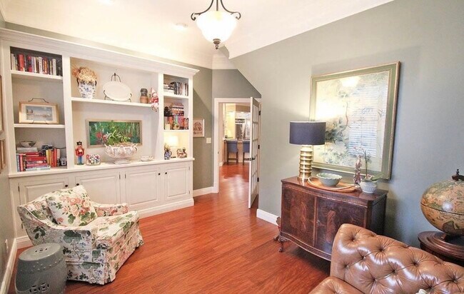 Foto del edificio - 1512 Victoria Green Blvd