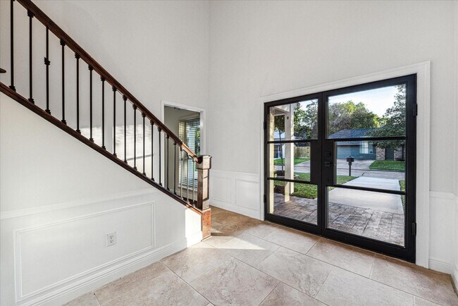 Foto del edificio - 4810 Bayou Vista Dr