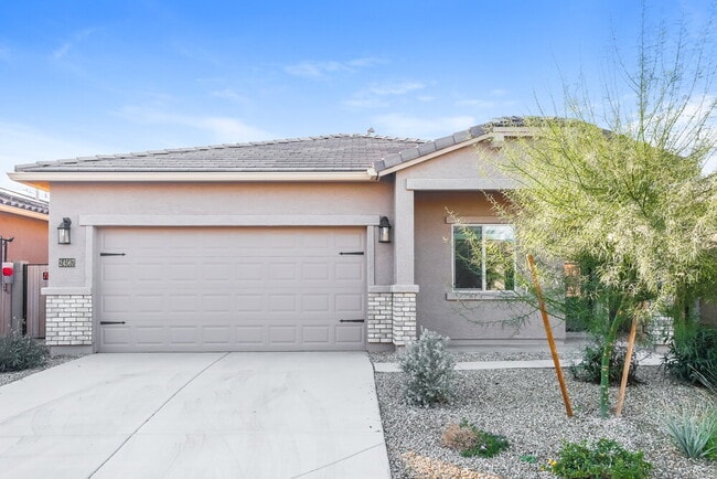 Building Photo - 24567 W Alta Vis Rd