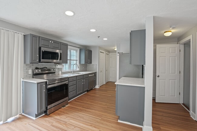 Luxury Kitchen - 1 Eddy St
