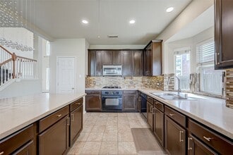 Building Photo - 11205 Sunlit Bay Dr