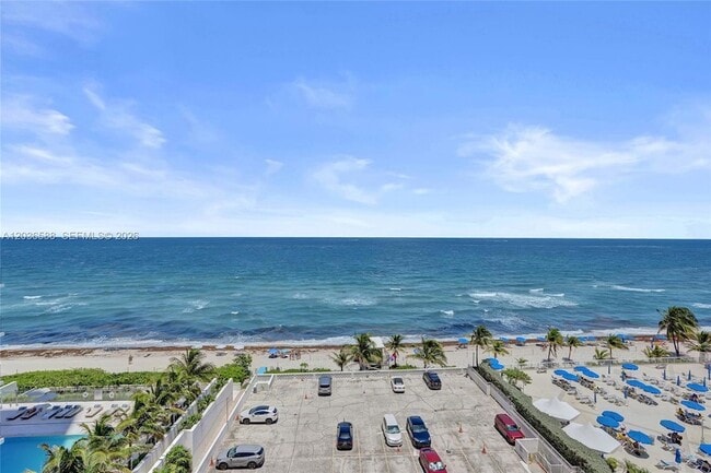 Building Photo - 2030 S Ocean Dr