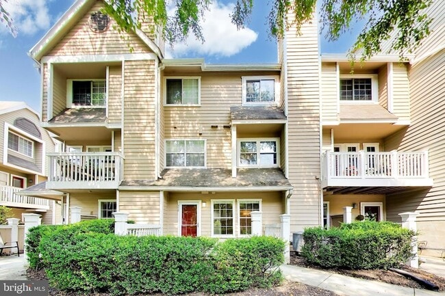 Photo - 10823 Hampton Mill Terrace Unit 370 Apartment