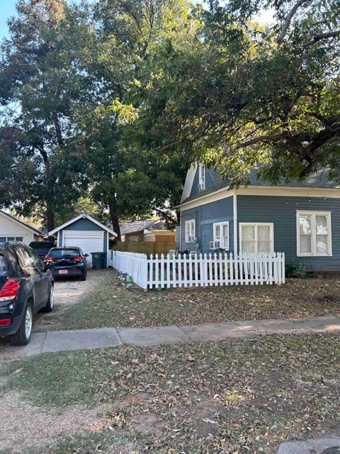 Building Photo - 501 E Grant Ave