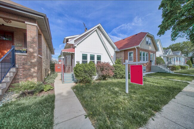Foto del edificio - 4142 N McVicker Ave