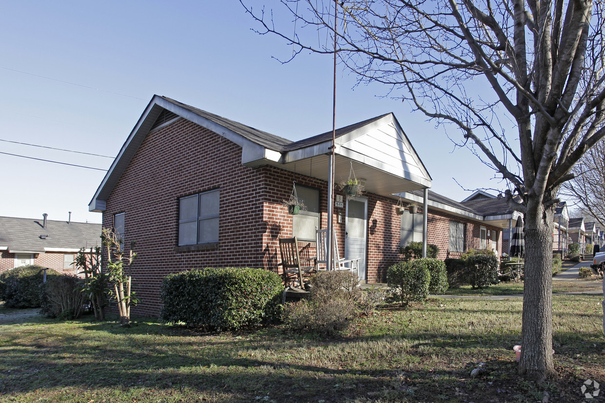 Primary Photo - Church Street Apartments