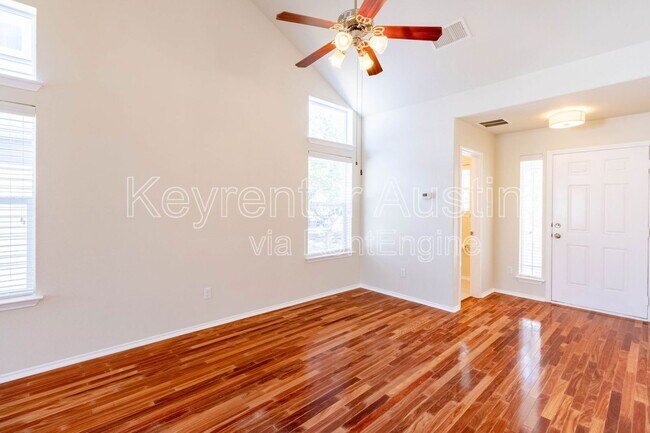 Building Photo - 1704 Sand Hills Dr