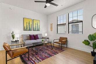 Building Photo - 9450 W Cabela Dr