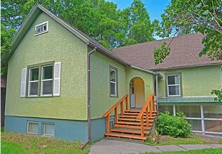 Building Photo - 515 W Harrison St