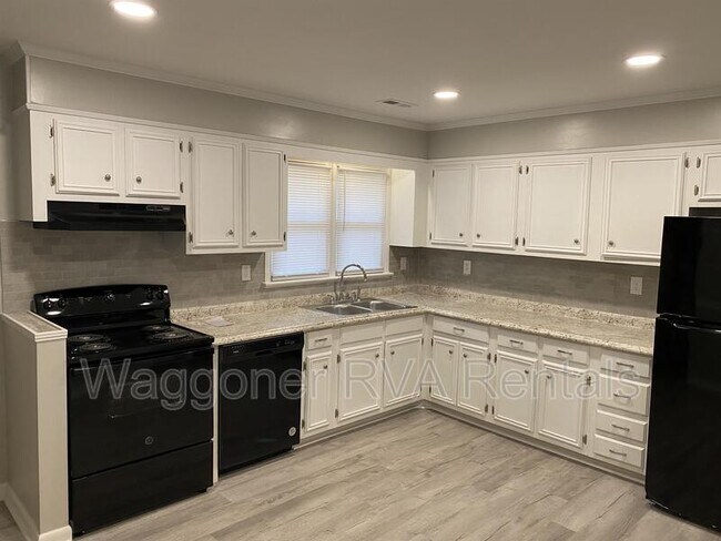 Building Photo - 5307 Snead Rd