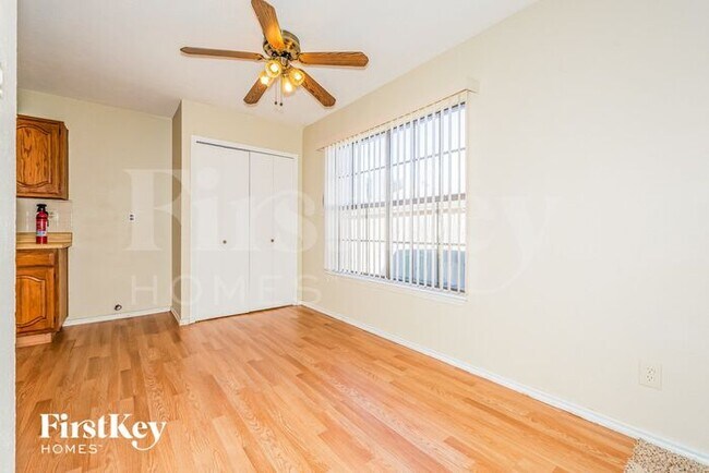 Foto del edificio - 4502 Nervin Street